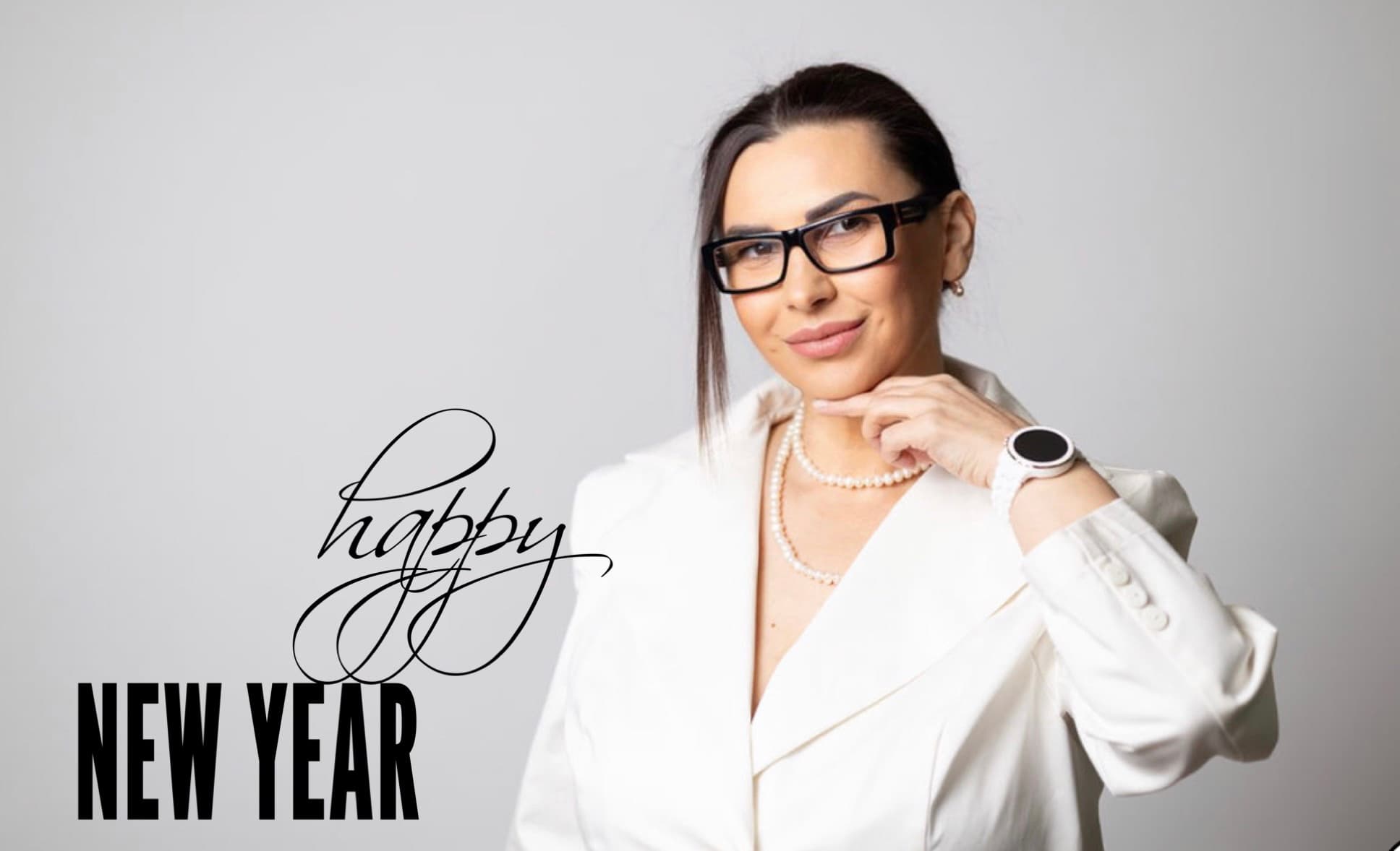 🥂Happy New Year 2024! 🥂May we be healthy, successful, and grateful!